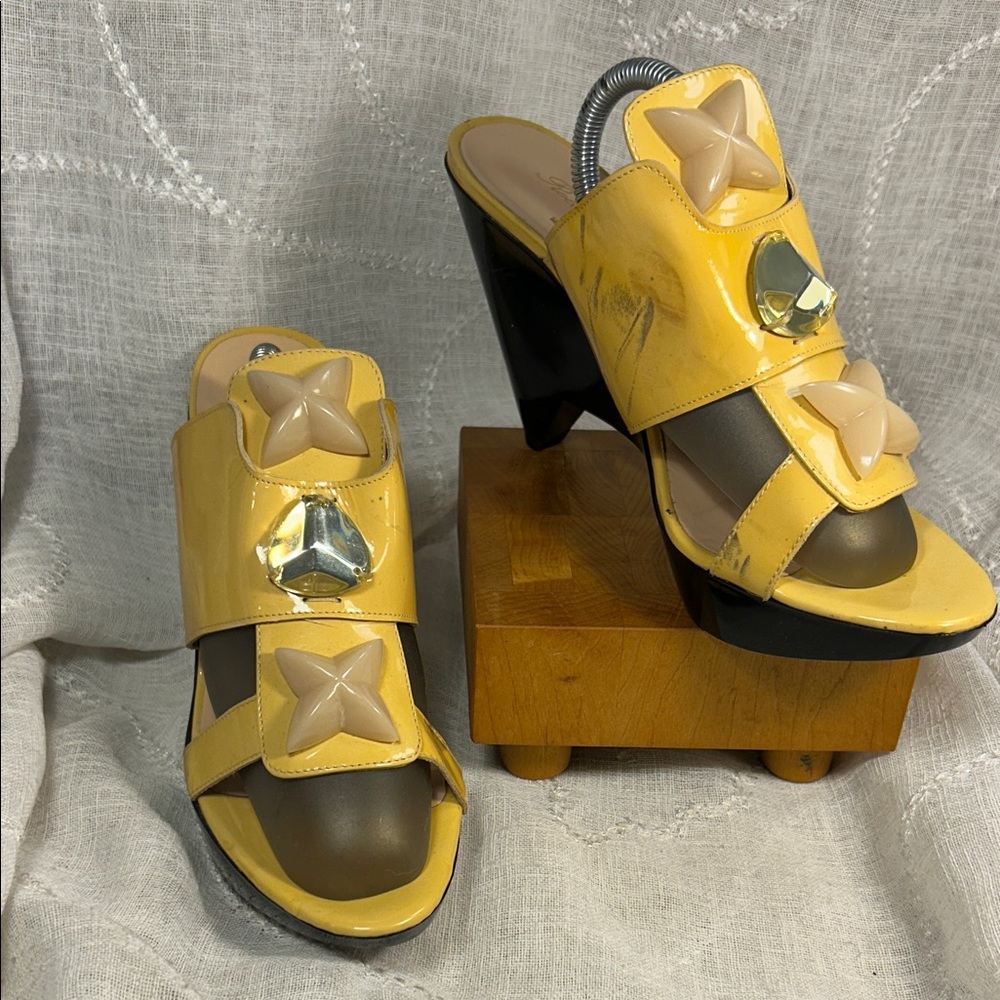 Robert Clergerie made in France leather slide in wedges with embellishments
